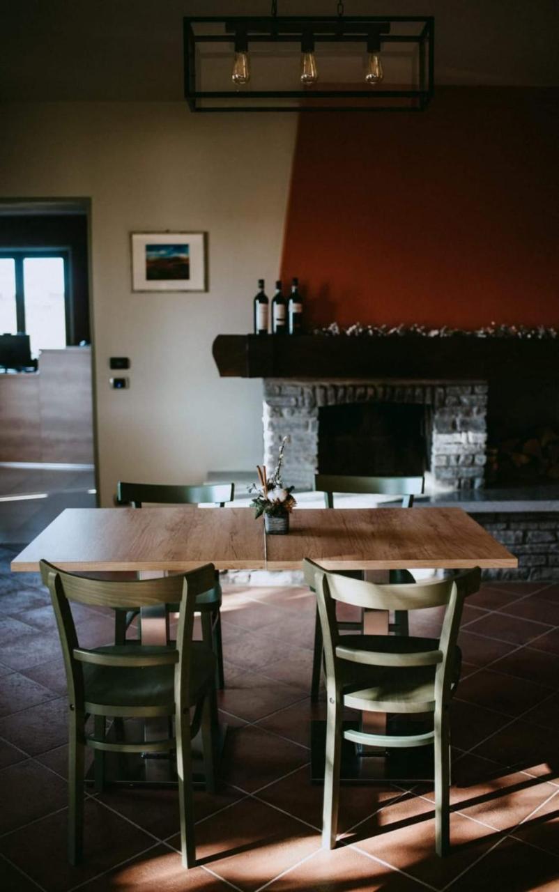 Panoramic Villa Garassino - Country Rooms And Fine Restaurant Треизо Экстерьер фото
